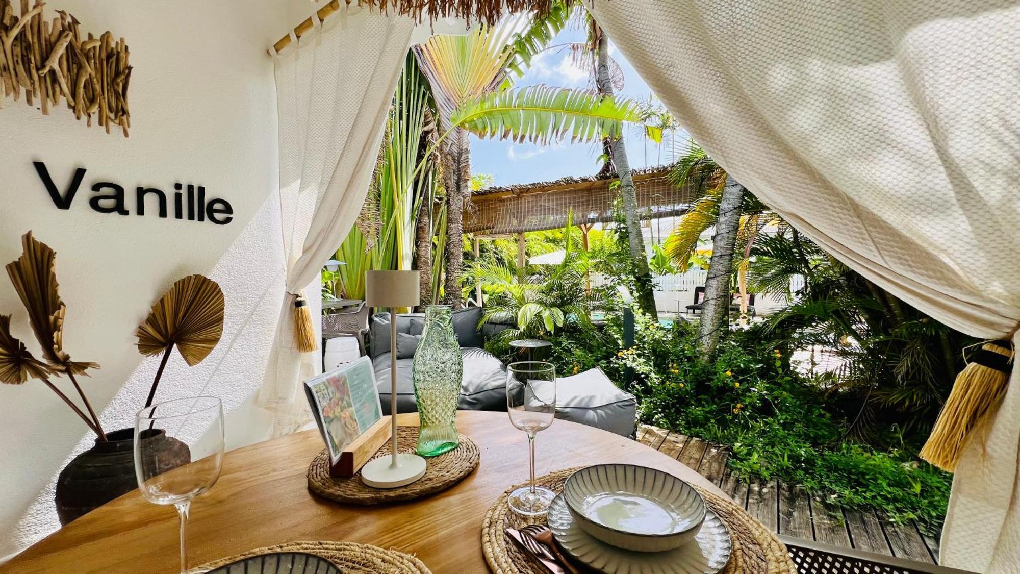Ile Tropical Lodges Sainte-Anne  Exterior foto