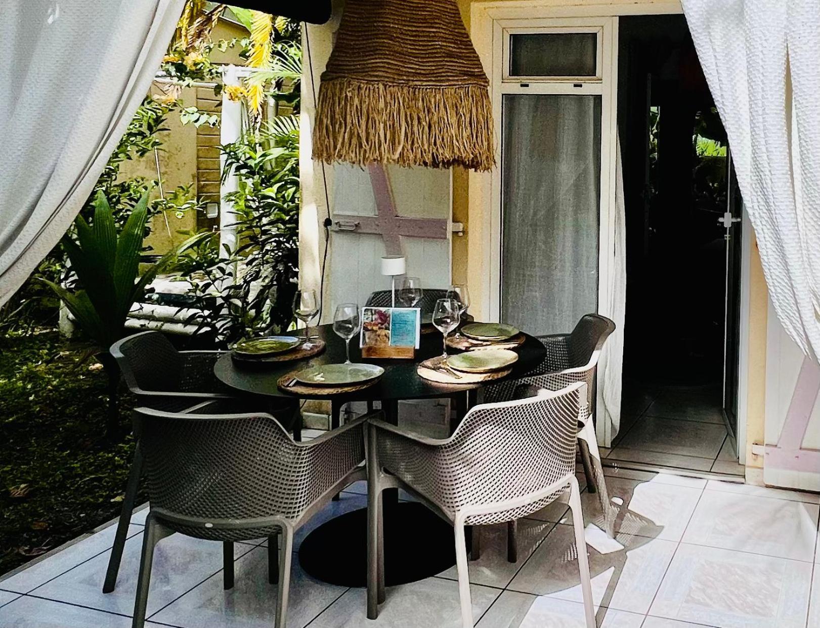 Ile Tropical Lodges Sainte-Anne  Exterior foto